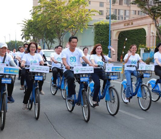 TP. Hồ Chí Minh vận động tắt đèn một giờ đồng hồ để lan toả Giờ Trái đất 2023