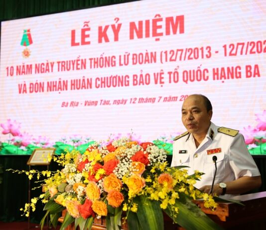 Lữ đoàn 167 Vùng 2 Hải quân Kỷ niệm 10 năm thành lập và đón nhận Huân chương Bảo vệ Tổ quốc hạng Ba