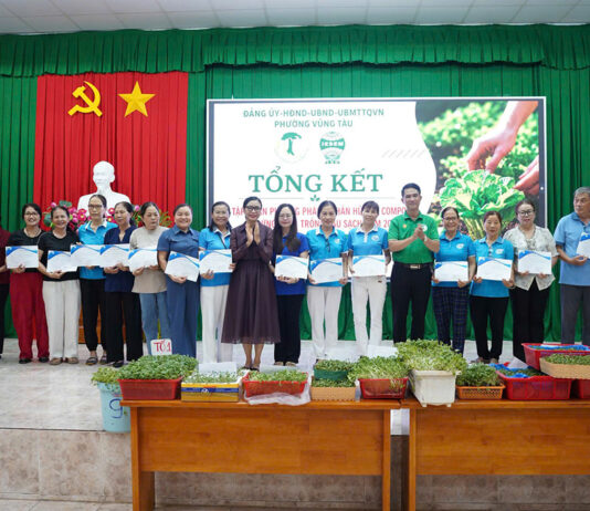 Phường Vũng Tàu tổng kết chương trình tập huấn ủ phân hữu cơ compost và trồng rau sạch tại nhà
